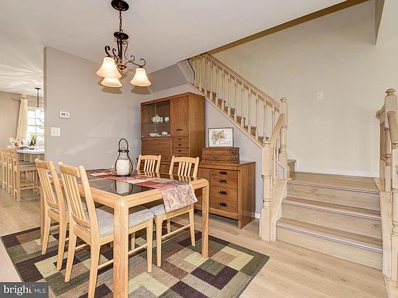5th image of 8728 Tryal Ct