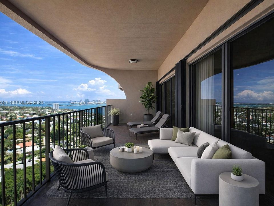 1st image of 1800 NE 114th St #Penthouse 01