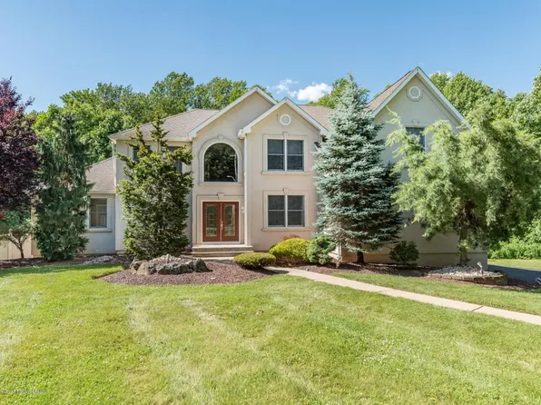 323 Frhld Englishtown Rd, Freehold, NJ 07728