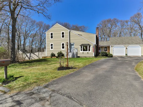 5 Hoxie Lane, Sandwich, MA 02563