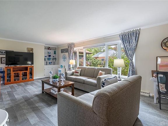 2nd image of 3105 Cricket Ln