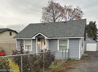 105 W Mead Ave, Yakima, WA 98902