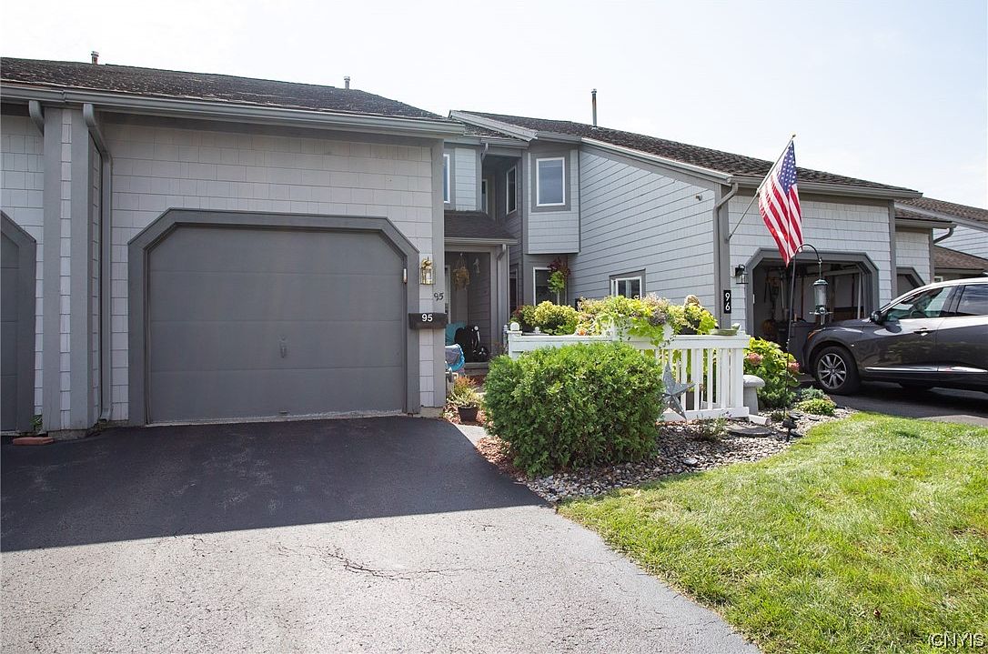 95 Midlake Cir, East Syracuse, NY 13057 Zillow