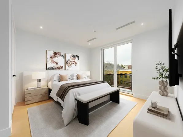 1624 Jefferson Avenue image 1 of 13