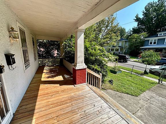 2nd image of 3116 Barton Ave APT 1