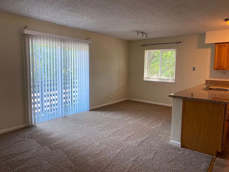 331 J Street — Photo 1