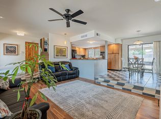 8743 E Orange Blossom Ln, Scottsdale, AZ 85250