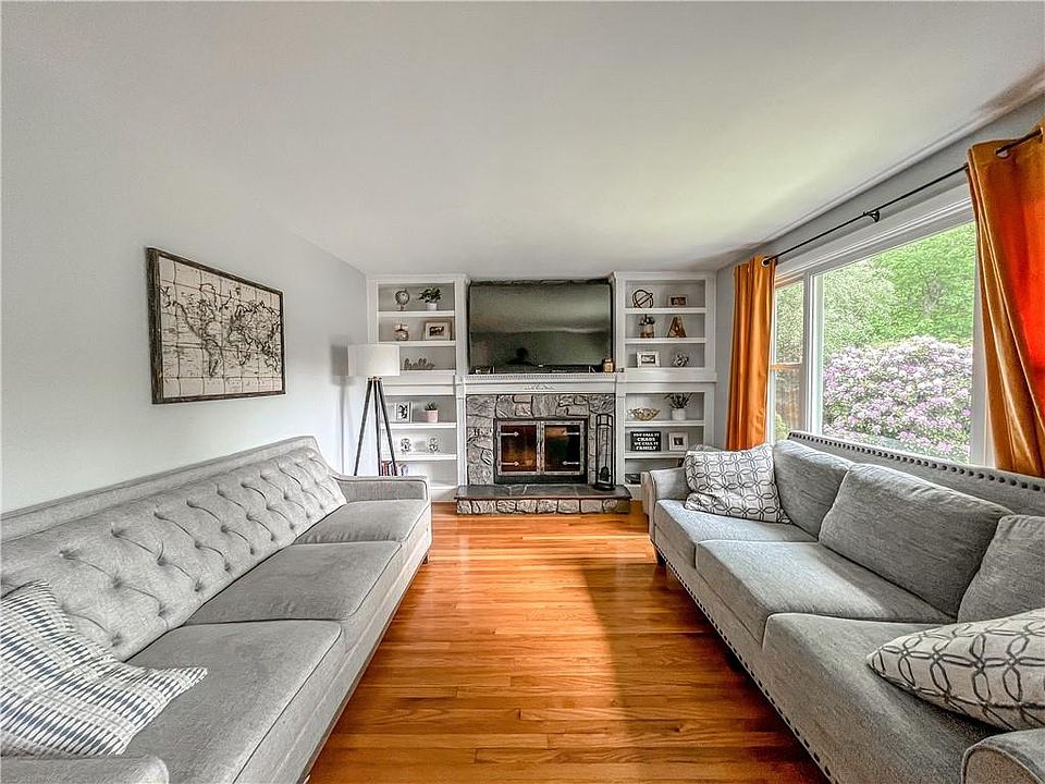 18 Cullen Hill Rd Lincoln, RI, 02865 Apartments for Rent Zillow