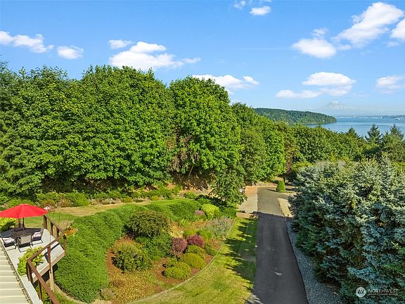 5th image of 10902 Colvos Drive NW