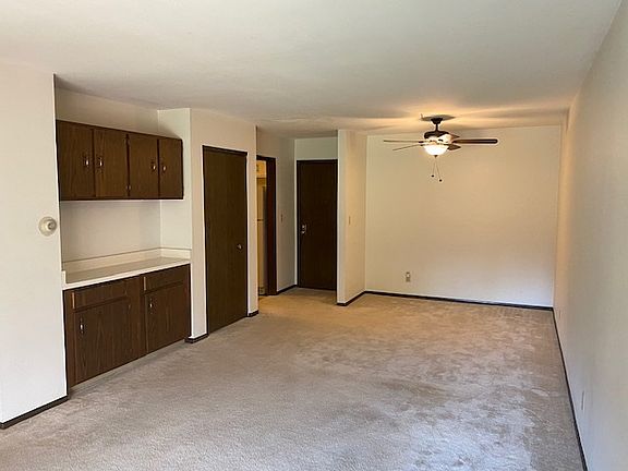 4th image of 2929 Sunnyside Dr #162