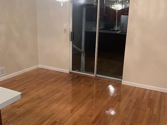 5th image of 223 Granite Ave