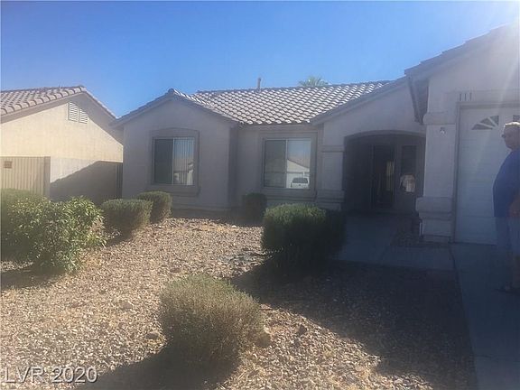 2nd image of 111 Quailbush Dr