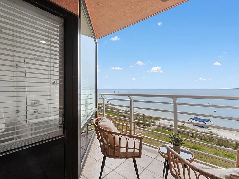 1390 Fort Pickens Rd #224 — Photo 32