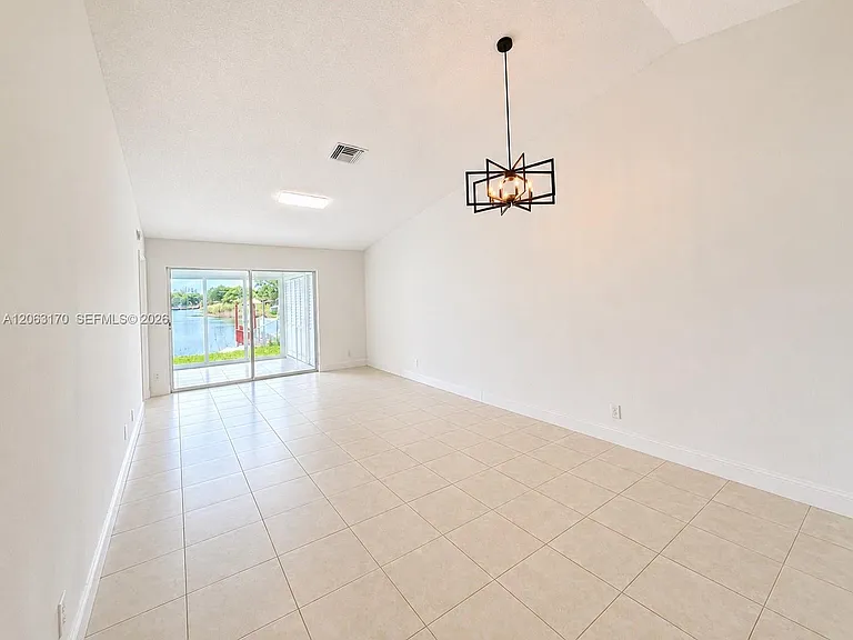 5820 Park Rd — Photo 6