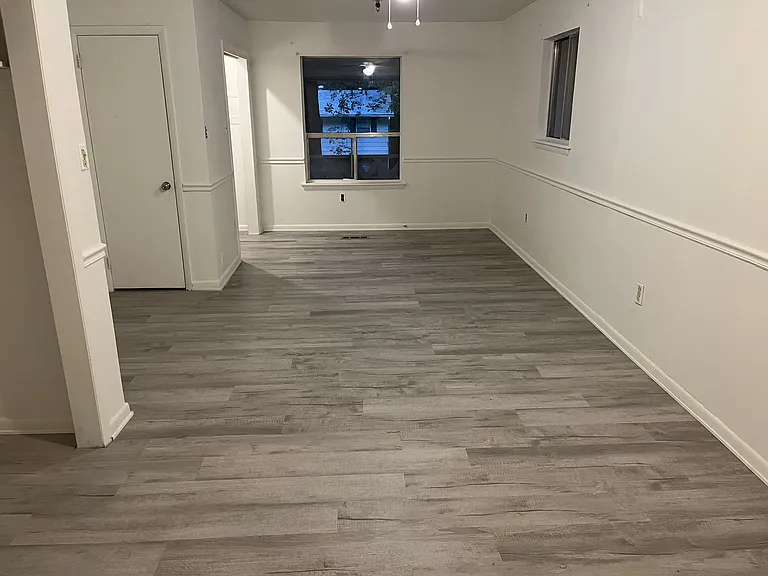 9005 Byron Dr — Photo 6