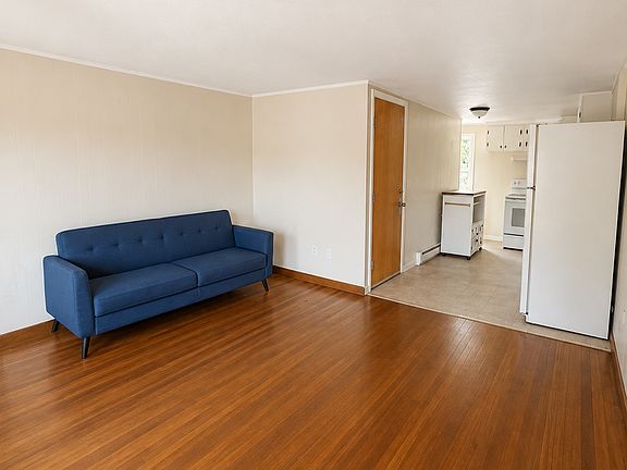 2nd image of 1187 Putnam Pike #2R