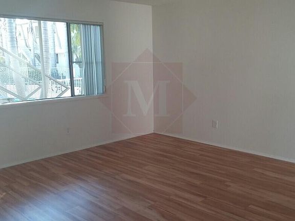 5th image of 301 Verano Dr #23