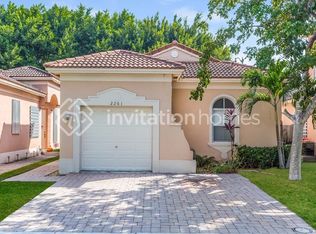 2261 NE 37th Rd, Homestead, FL 33033