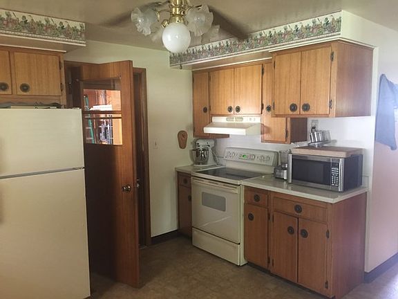 4th image of 212 S Duluth Ave