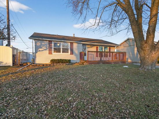 9156 W 161st Pl, Tinley Park, IL 60487