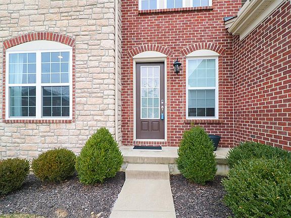 2nd image of 4470 Brookview Pl