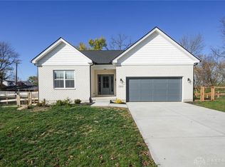 2809 Swigert Rd, Dayton, OH 45440