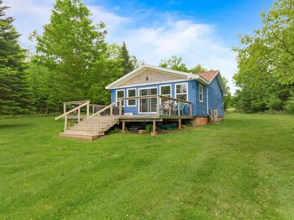 136 Delodder Rd, Saint George's Parish, PE C0A 1R0