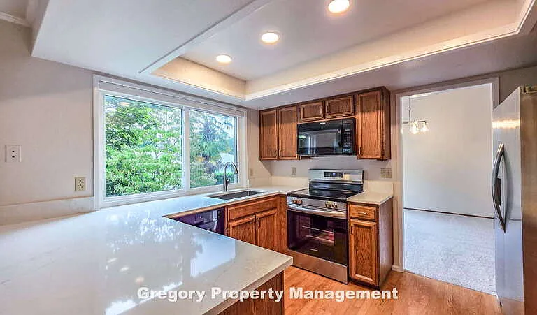 16316 NE 46th Ct — Photo 14