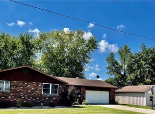 506 Iva Ave, Newton, IL 62448