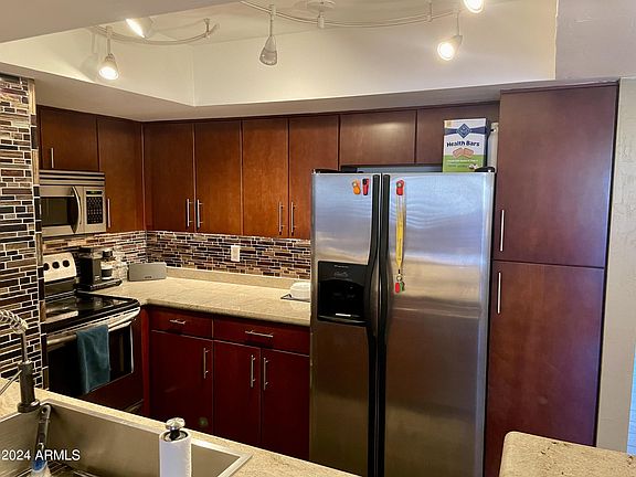 5th image of 2935 N 68TH Street #118