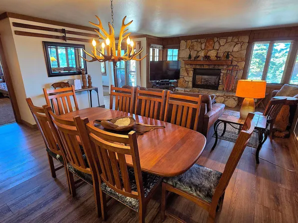 435 Lakeview Blvd #1, Mammoth Lakes, CA 93546