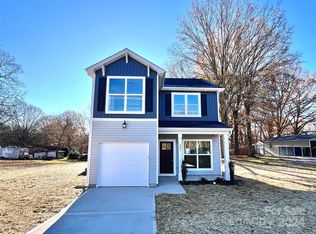 241 Mills Ave, Troutman, NC 28166