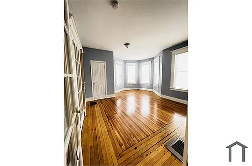 170 Sargeant St #1 Photo 1 170 Sargeant St #1 Photo 1