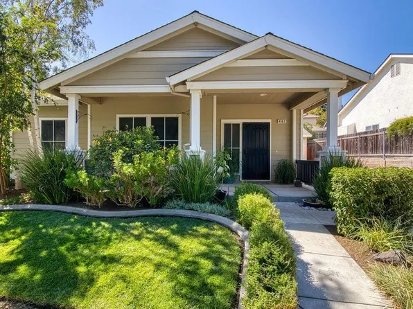 442 Treecrest Cir, Oakdale, CA 95361