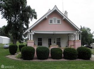 600 N 1st St, Mystic, IA 52574