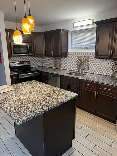 123 Stevens Ave #123E Photo 1