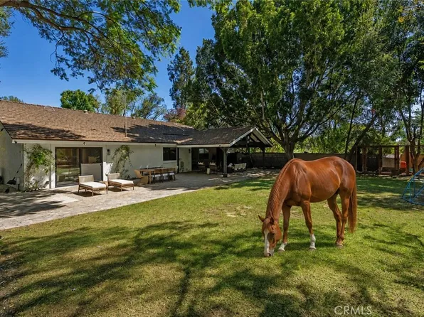 25111 Buckboard Ln, Laguna Hills, CA 92653
