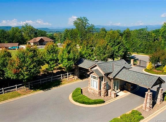 5th image of 124 Cummings Crest Dr