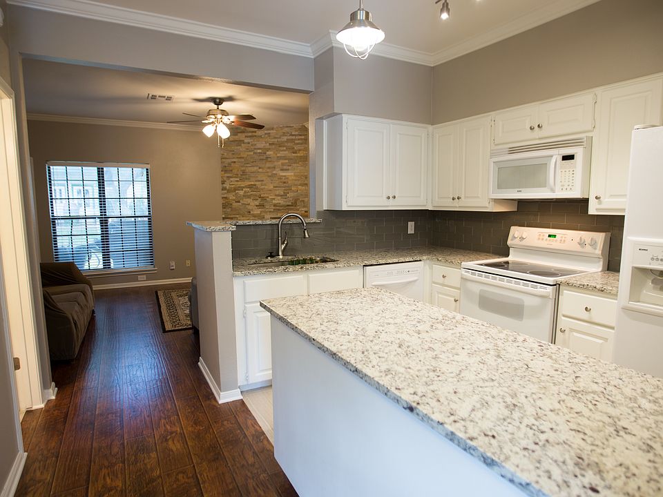 Open-concept kitchen to living room