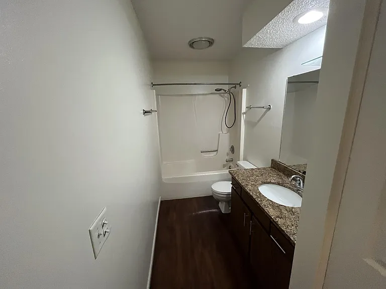 922 Kara Dr #1 — Photo 21