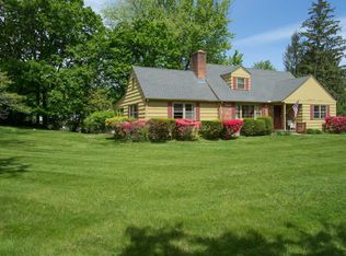 1 Saint Anns Rd, Poughkeepsie, NY 12601