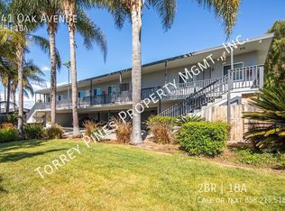 941 Oak Ave, Carlsbad, CA 92008