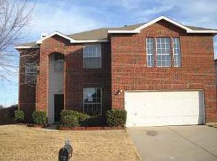 2705 Cherokee Trl, Corinth, TX 76210