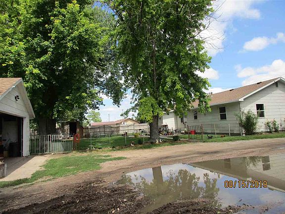 5th image of 2000 N Buffalo Bill Ave