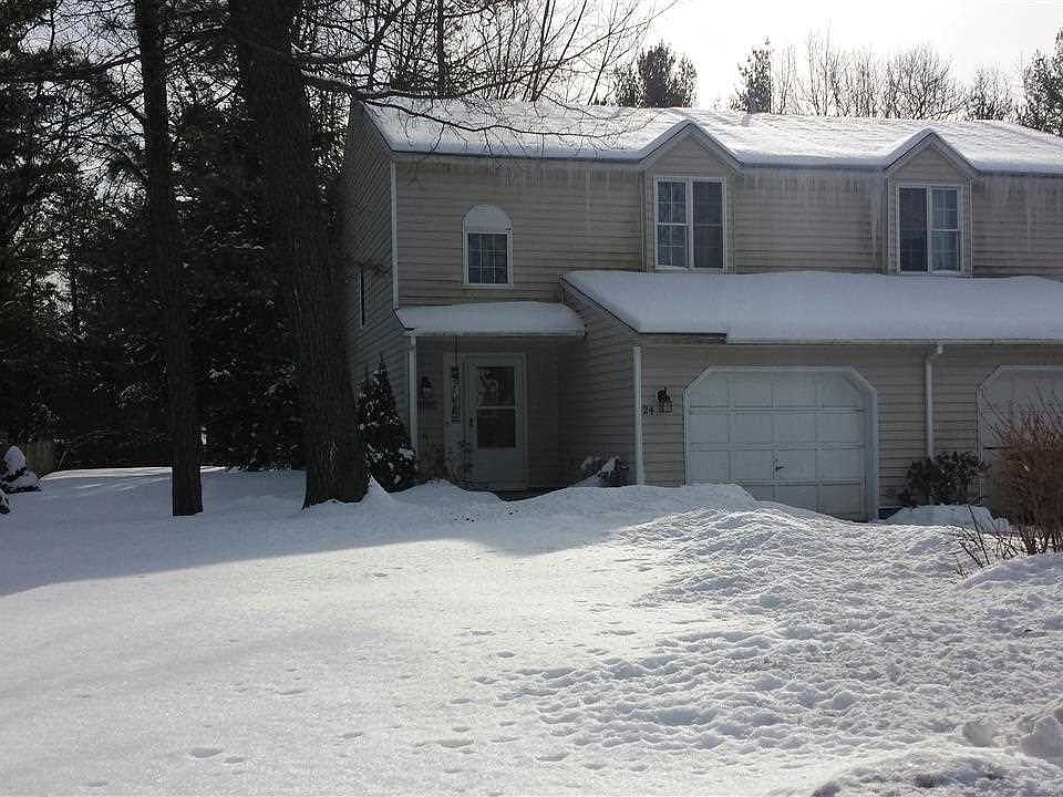 1st image of 24 Deer Run Dr