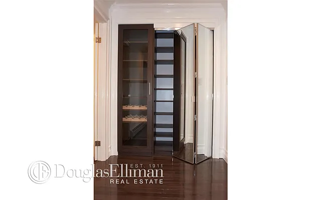 Rented by Douglas Elliman | media 15