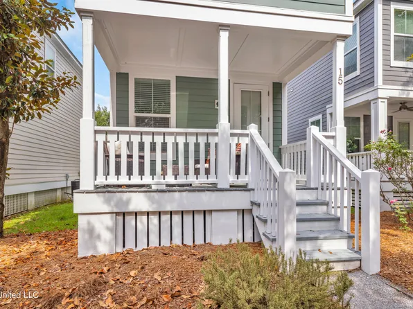 2207 Government St #15, Ocean Springs, MS 39564