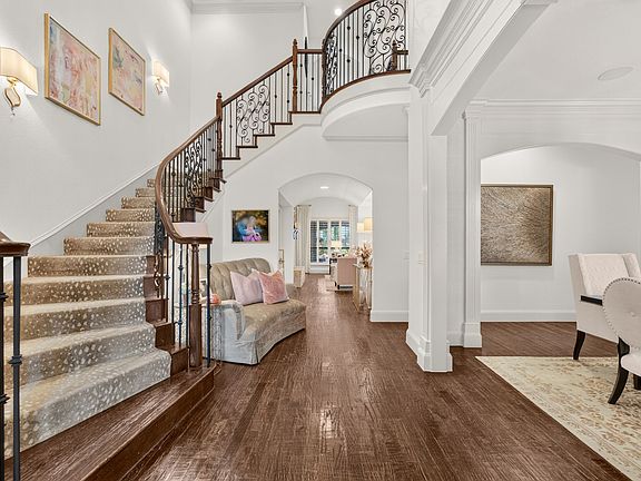 4th image of 2259 Dampton Dr