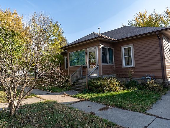 2nd image of 1515 Highland Ave