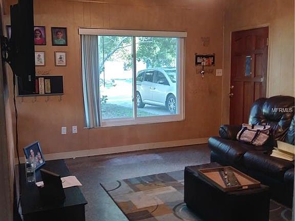 3rd image of 8217 93rd Ave